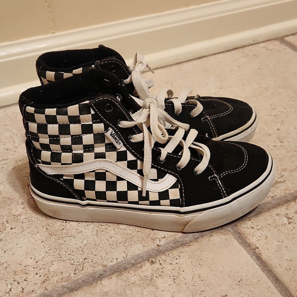 Vans Black & White Checkered Hi Top Sneakers Girls Size 4